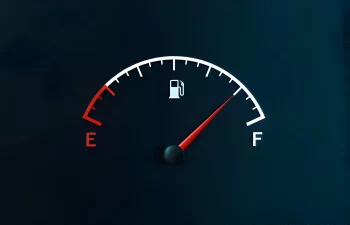 Can a bad battery affect fuel economy?